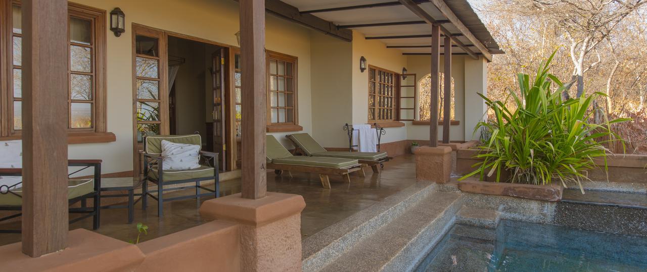 ליבינגסטון Stanley Safari Lodge מראה חיצוני תמונה