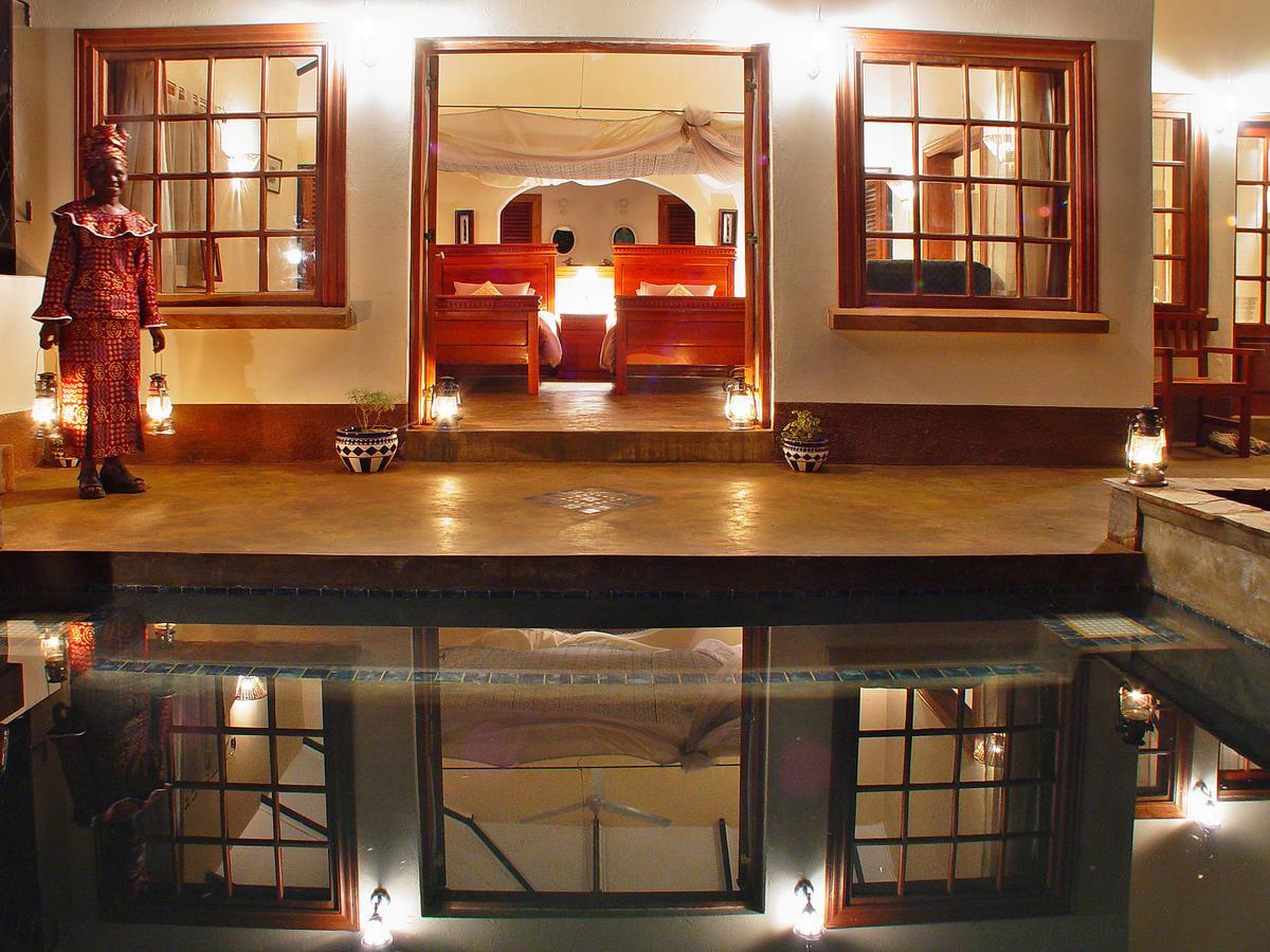 ליבינגסטון Stanley Safari Lodge מראה חיצוני תמונה