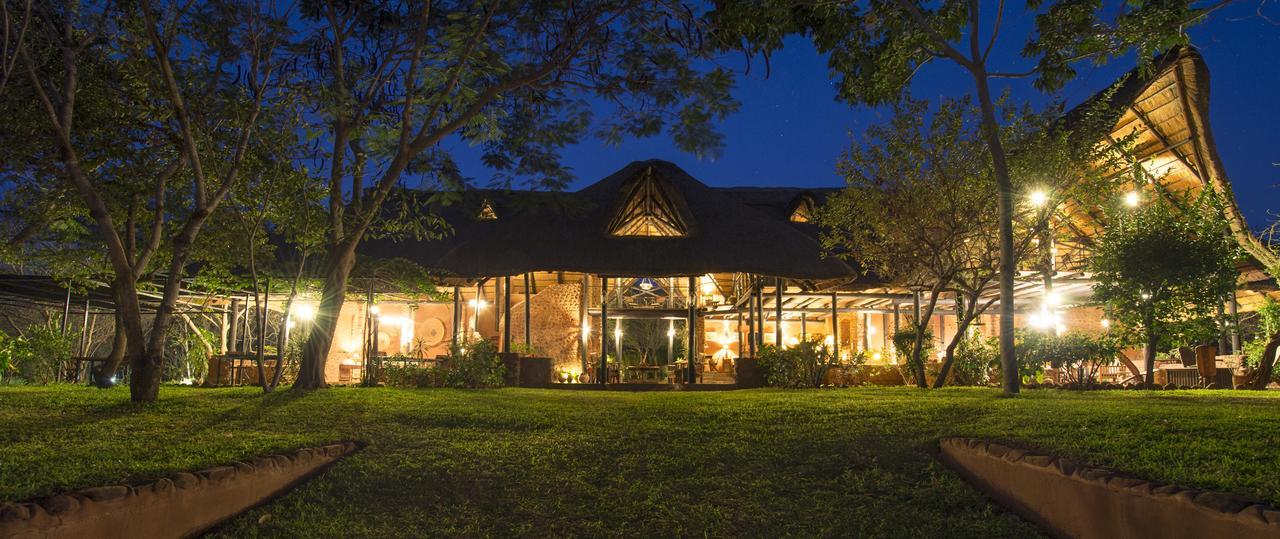 ליבינגסטון Stanley Safari Lodge מראה חיצוני תמונה
