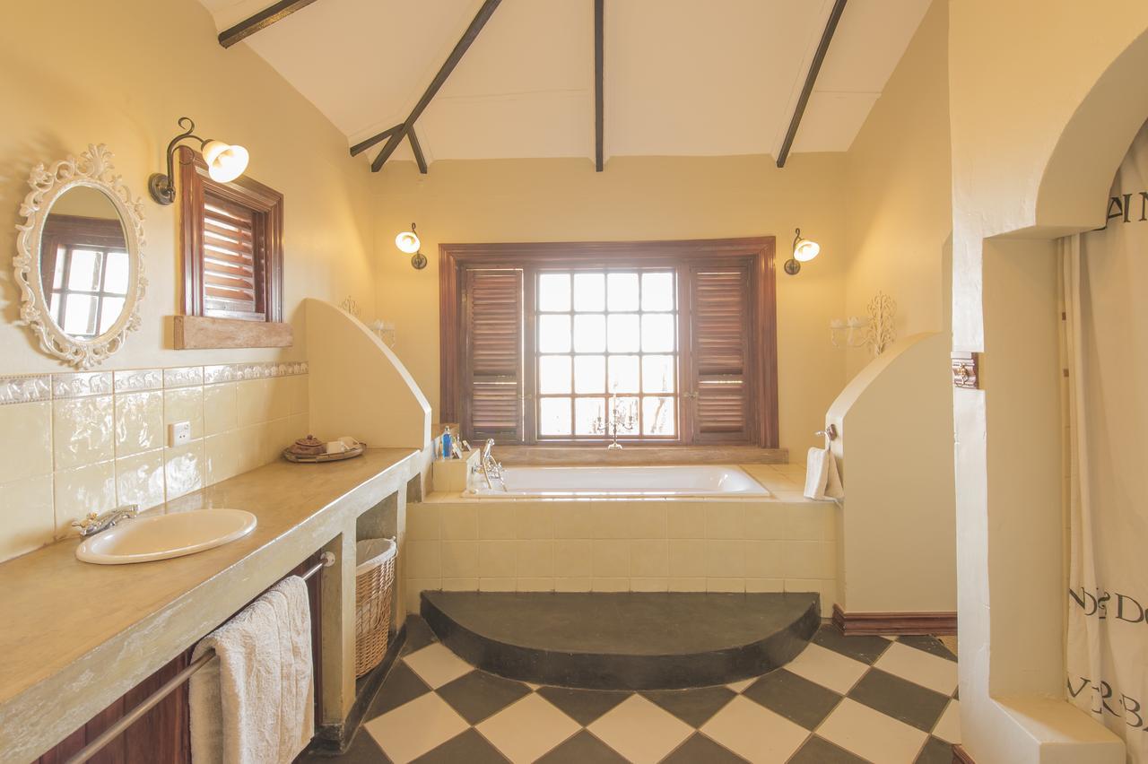 ליבינגסטון Stanley Safari Lodge מראה חיצוני תמונה